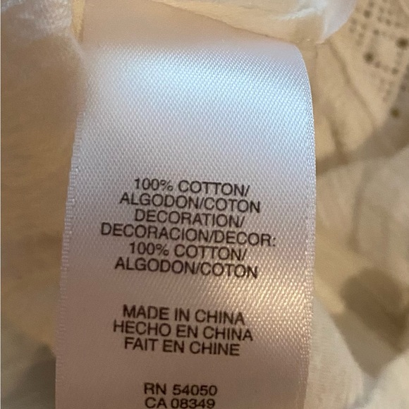 Jones New York lace detailed petite small blouse - Picture 5 of 8